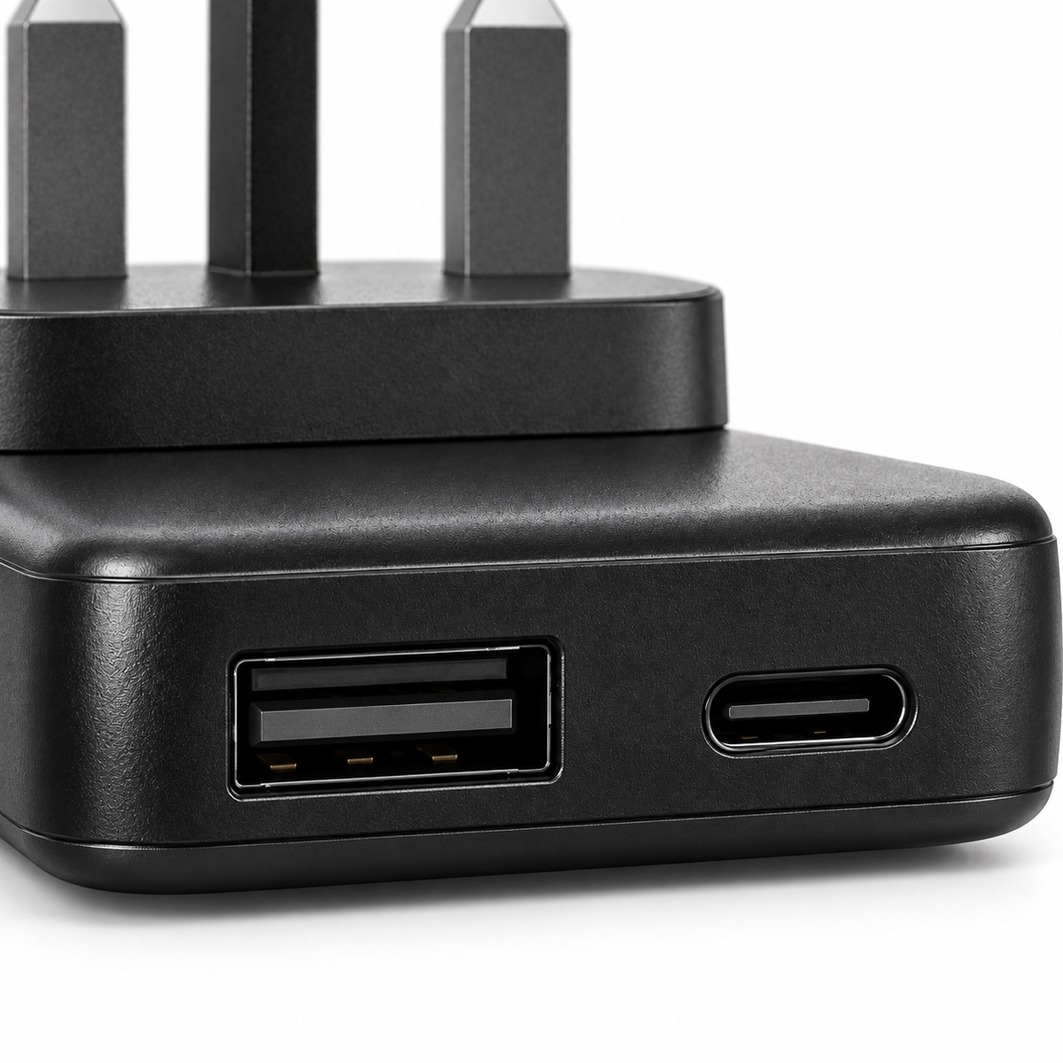 NOVIXA 65W Ultra-Slim GaN Charger